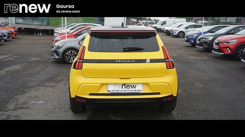 Nuevo Renault R5 Techno 88 kW (120 CV) 2025 Amarillo Utilitario