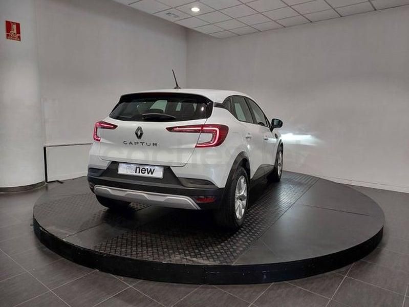 Usado Renault Captur Intens 100 CV (73 kW) 2022 Blanco SUV