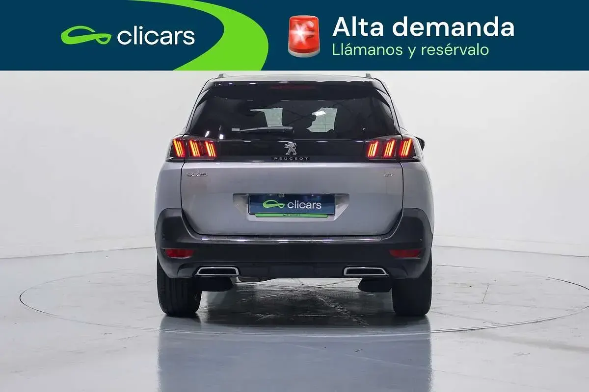 Usado Peugeot 5008 GTi 136 CV (100 kW) 2024 Gris SUV