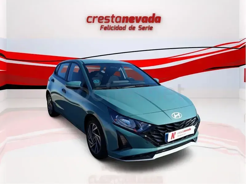 Usado Hyundai i20 100 CV (73 kW) 2024 Verde Utilitario