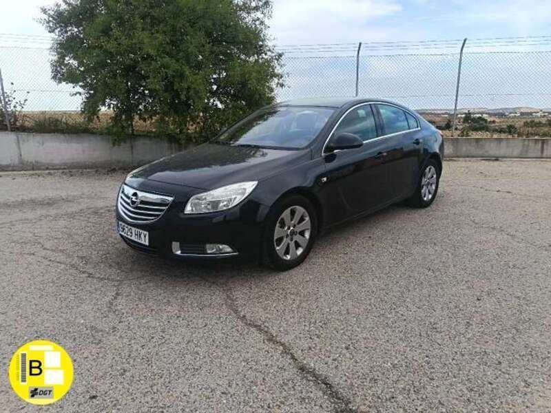 Negro Usado 2012 Opel Insignia Cosmo Berlina | 5300 € (Buen precio) - Imagen 1/2
