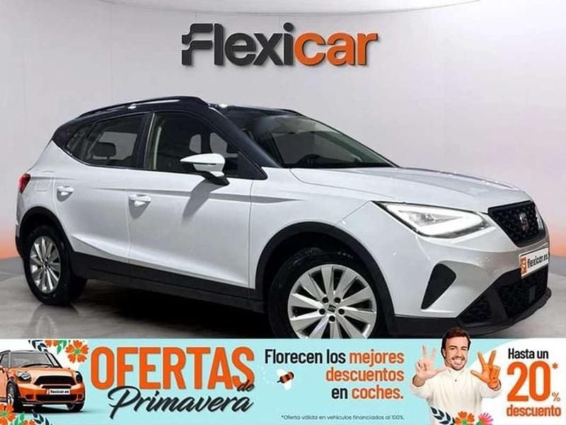 Usado Seat Arona Style 116 CV (85 kW) 2022 Blanco SUV