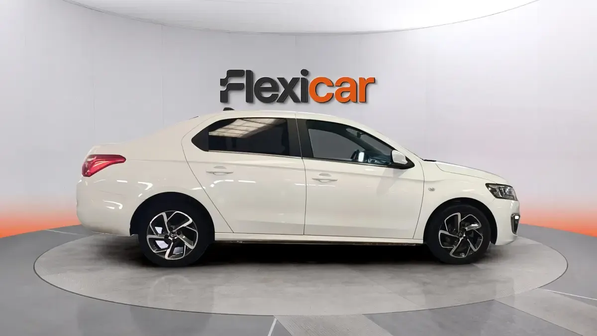 Usado Citroën C-Elysee I Shine 101 CV (74 kW) 2017 Blanco Berlina