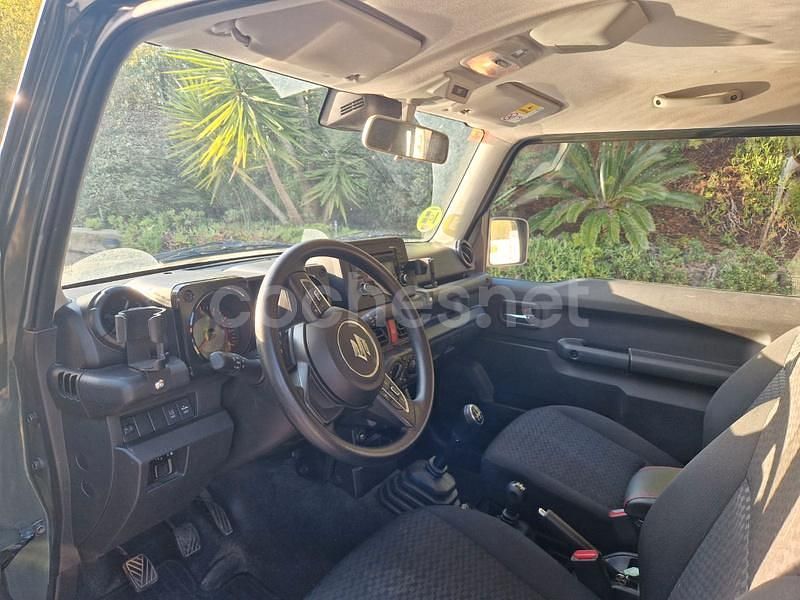 Usado Suzuki Jimny 102 CV (75 kW) 2023 Verde SUV