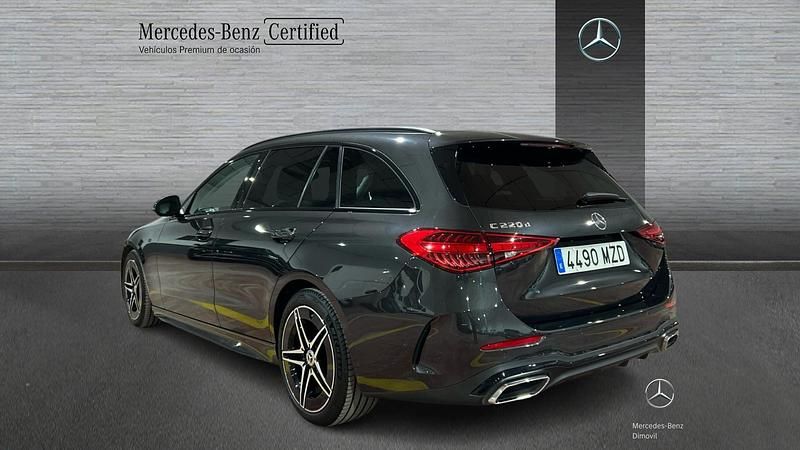Usado Mercedes C220 AMG line 200 CV (147 kW) 2025 Gris grafito Familiar