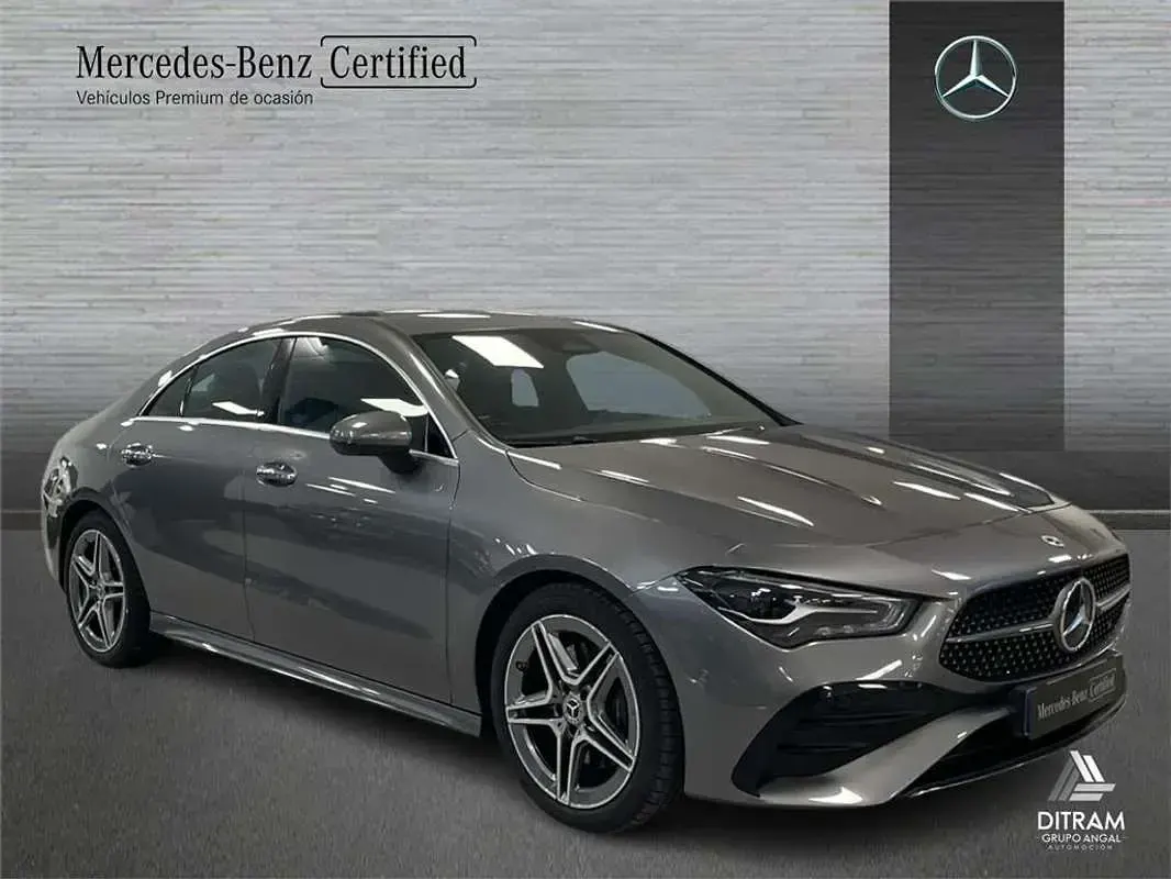Usado Mercedes CLA220 190 CV (139 kW) 2024 Coupe