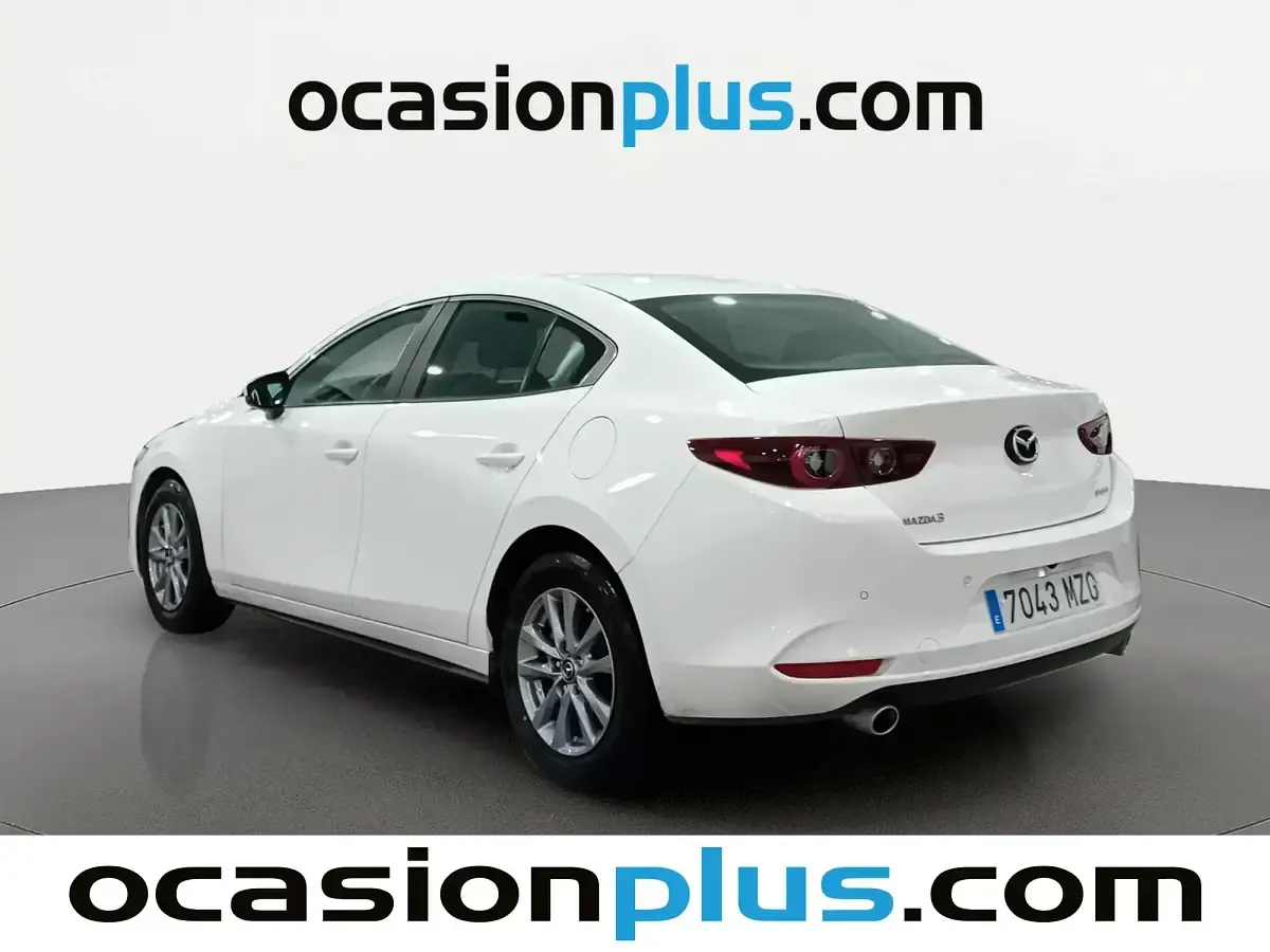 Używany Mazda 3 Prime-Line 140 KM (102 kW) 2025 Biały Sedan/Limuzyna