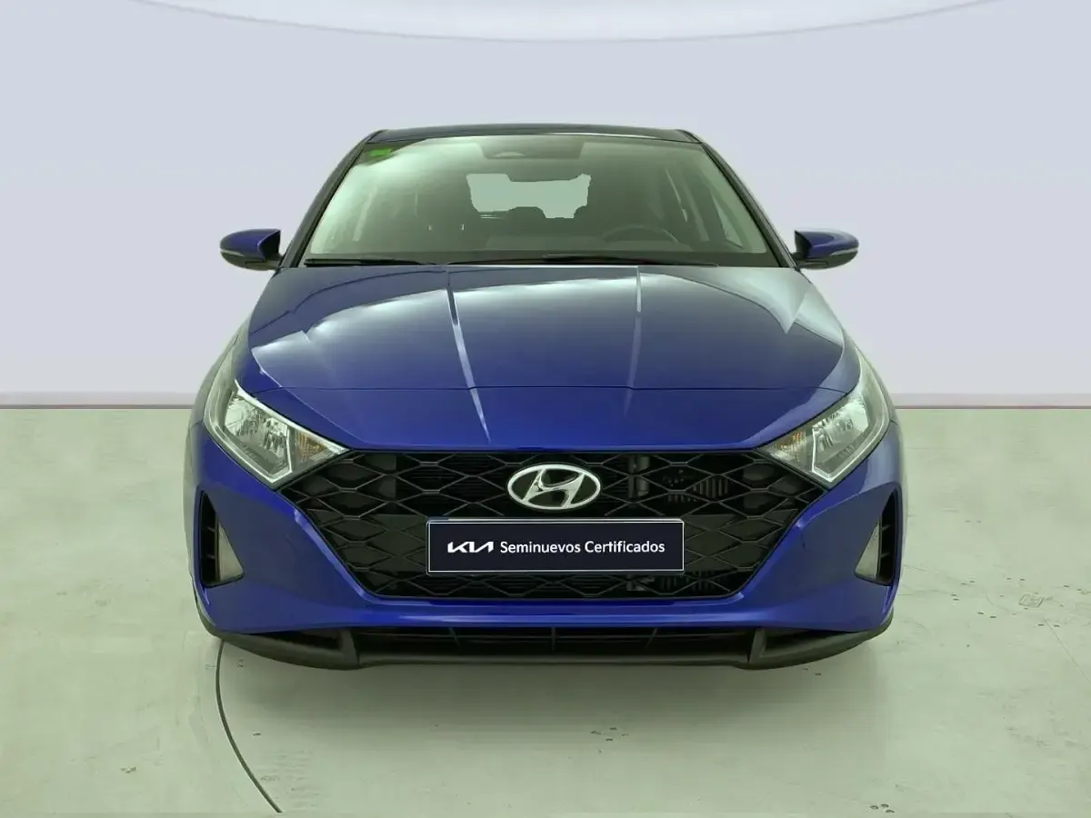 Usado Hyundai i20 101 CV (74 kW) 2022 Azul Utilitario