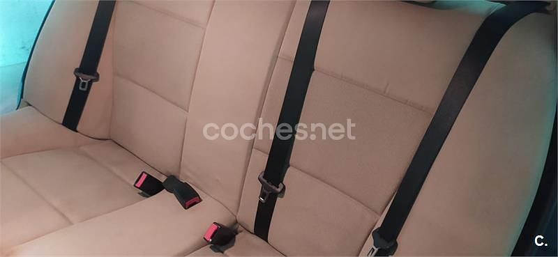 Usado BMW 320 163 CV (119 kW) 2006 Gris / plata Berlina