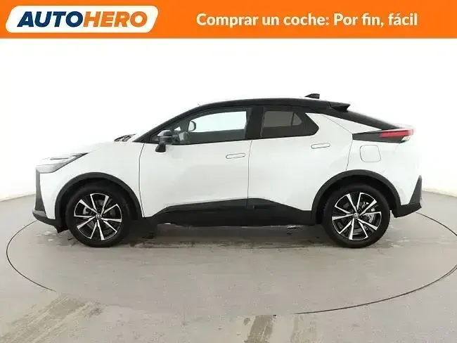 Begagnad Toyota C-HR Advance 223 HK (164 kW) 2025 Vit SUV