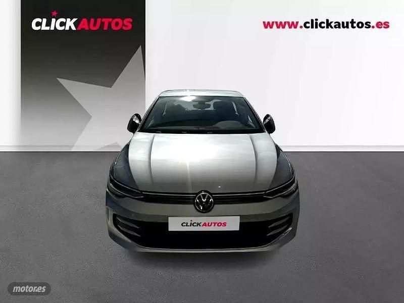 Usado VW Golf VIII 115 CV (84 kW) 2025 Plateado