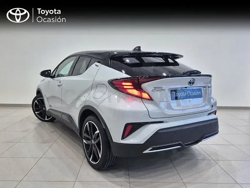 Usado Toyota C-HR Sport 184 CV (135 kW) 2023 Gris / plata SUV