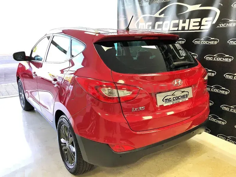Usado Hyundai ix35 135 CV (99 kW) 2015 Rojo SUV