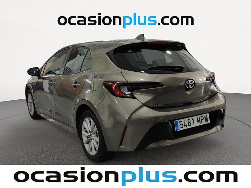 Usado Toyota Corolla Active 140 CV (102 kW) 2024 Marrón Berlina