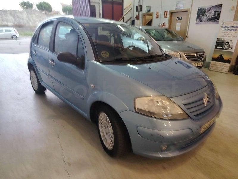 Usado Citroën C3 110 CV (80 kW) 2005 Azul Berlina