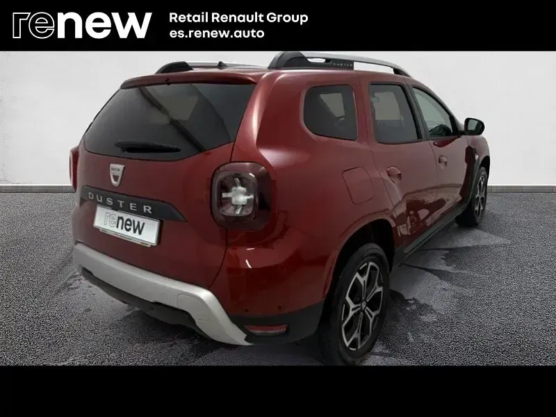 Usado Dacia Duster 100 CV (73 kW) 2021 Rojo SUV