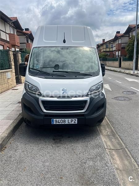 Blanco Usado 2002 Peugeot Boxer Van | 19.500 € - Imagen 1/4