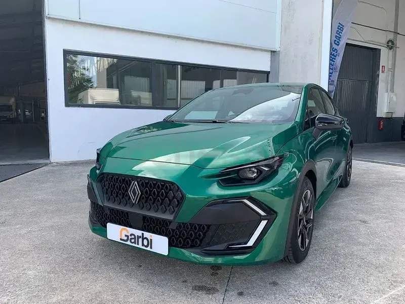 Nuevo Renault Clio V Evolution 114 CV (83 kW) 2026 Verde Berlina