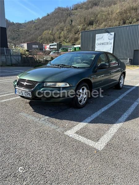 Usado Chrysler Stratus 133 CV (97 kW) 2000 Verde Berlina