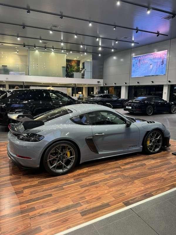 Käytetty Porsche Cayman GT4 500 HP (367 kW) 2025 Harmaa Coupe - kaksiovinen