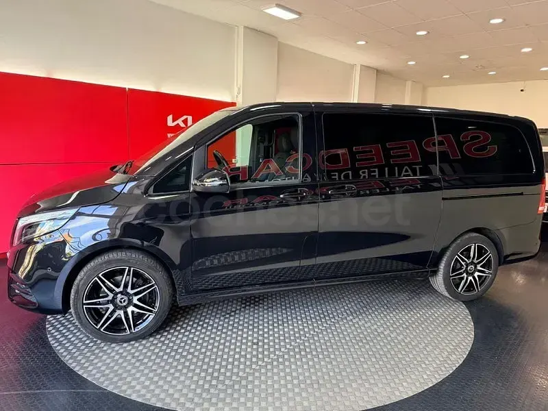 Usado Mercedes V300 Exclusive 239 CV (175 kW) 2021 Negro Monovolumen
