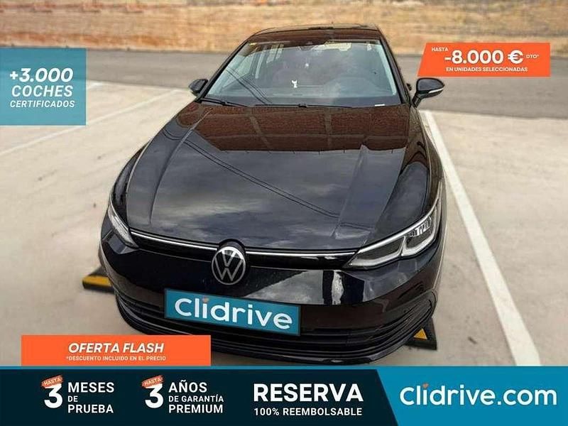 Usado VW Golf VIII Life 116 CV (85 kW) 2020 Negro Utilitario