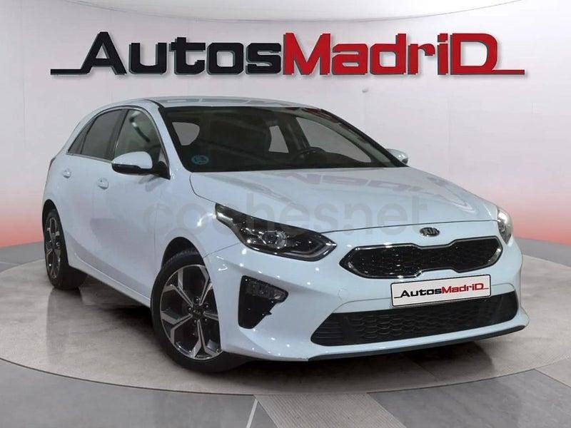 Usado Kia Ceed 120 CV (88 kW) 2021 Blanco Utilitario