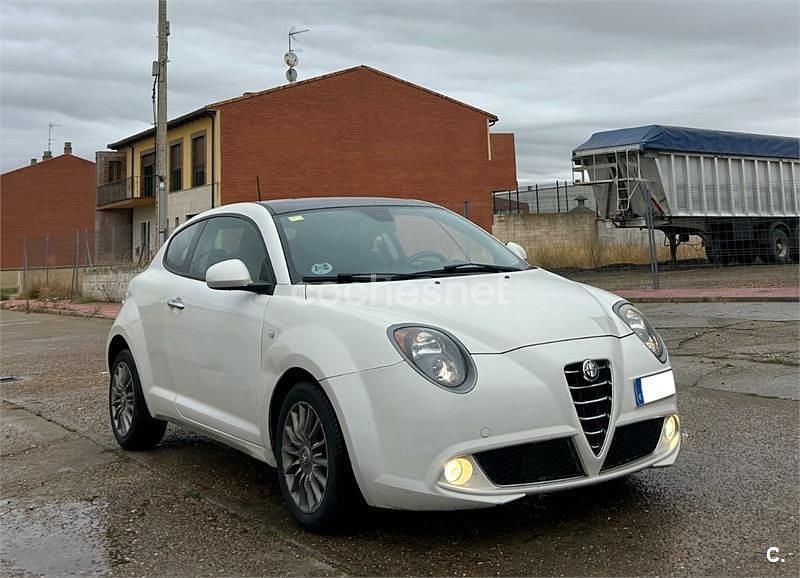 Usado Alfa Romeo MiTo 85 CV (62 kW) 2014 Blanco Utilitario