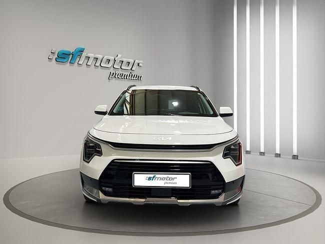 Usado Kia Niro 141 CV (103 kW) 2022 Blanco SUV
