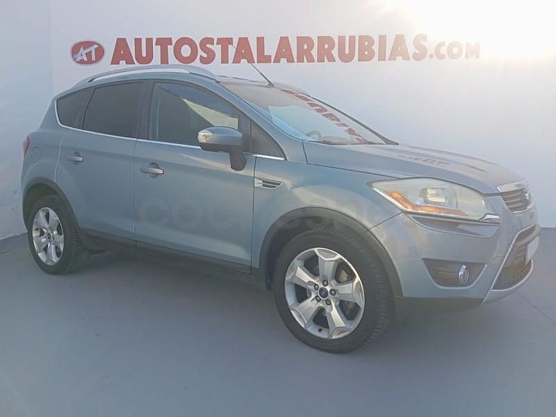 Usado Ford Kuga Titanium 140 HP (102 kW) 2010 Cinzento SUV