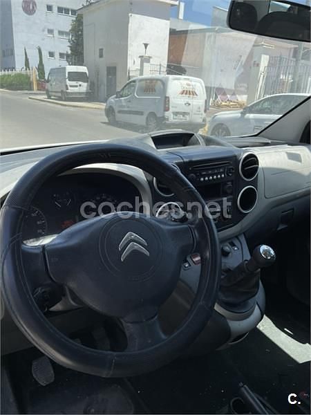 Blanco Usado 2014 Citroën Berlingo Monovolumen | 6000 € (Precio justo) - Imagen 1/4
