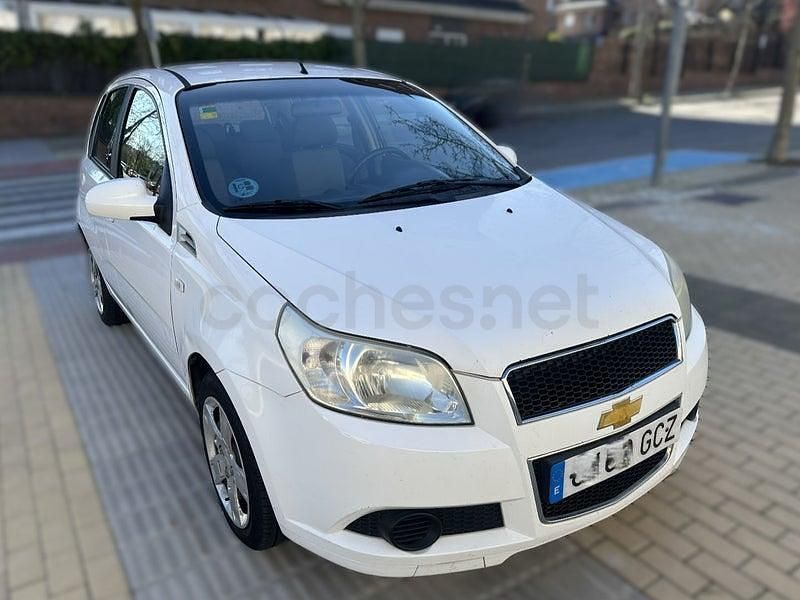 Usado Chevrolet Aveo LS 84 CV (61 kW) 2008 Blanco Berlina