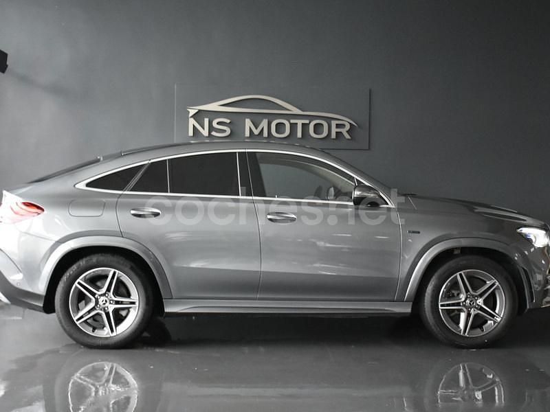 Usado Mercedes GLE350 320 CV (235 kW) 2021 Gris / plata Coupe