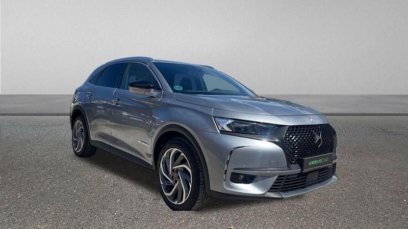 Usado DS Automobiles DS7 Crossback So Chic 130 CV (95 kW) 2019 Gris SUV