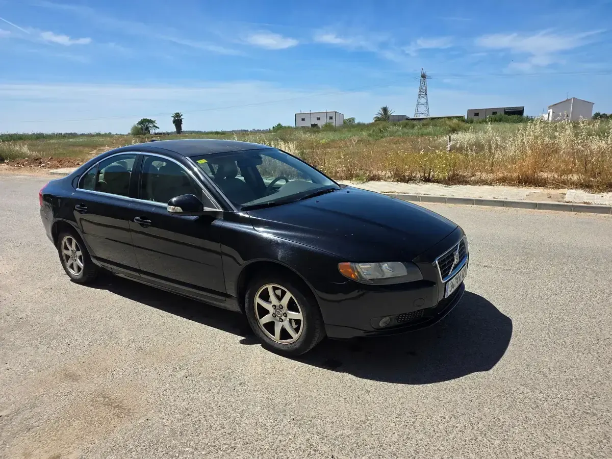 Usado Volvo S80 Momentum 185 CV (136 kW) 2006 Negro Berlina