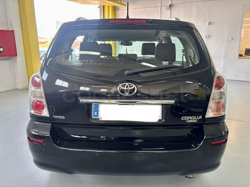 Usado Toyota Corolla Verso Luna 136 CV (100 kW) 2008 Negro Monovolumen