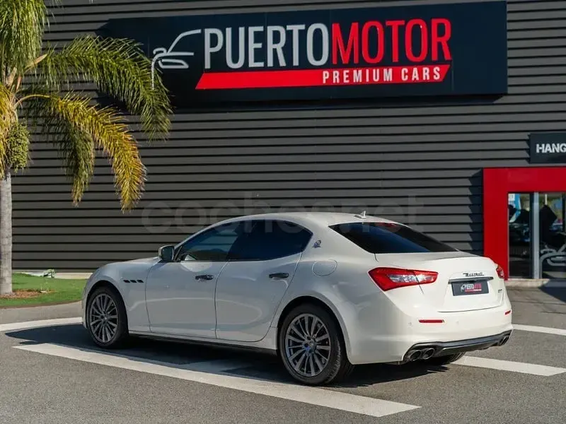 Usado Maserati Ghibli 350 CV (257 kW) 2019 Blanco Berlina