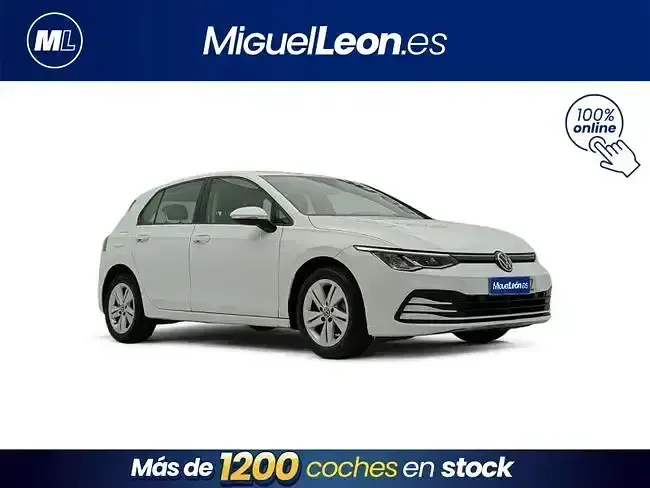 Usado VW Golf VIII Life 110 CV (80 kW) 2021 Blanco Berlina