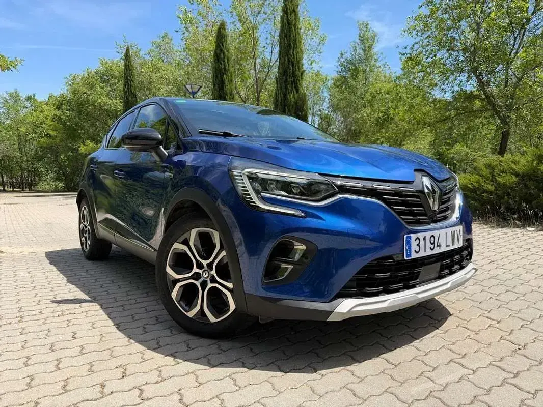 Usado Renault Captur 140 CV (102 kW) 2022 Azul SUV