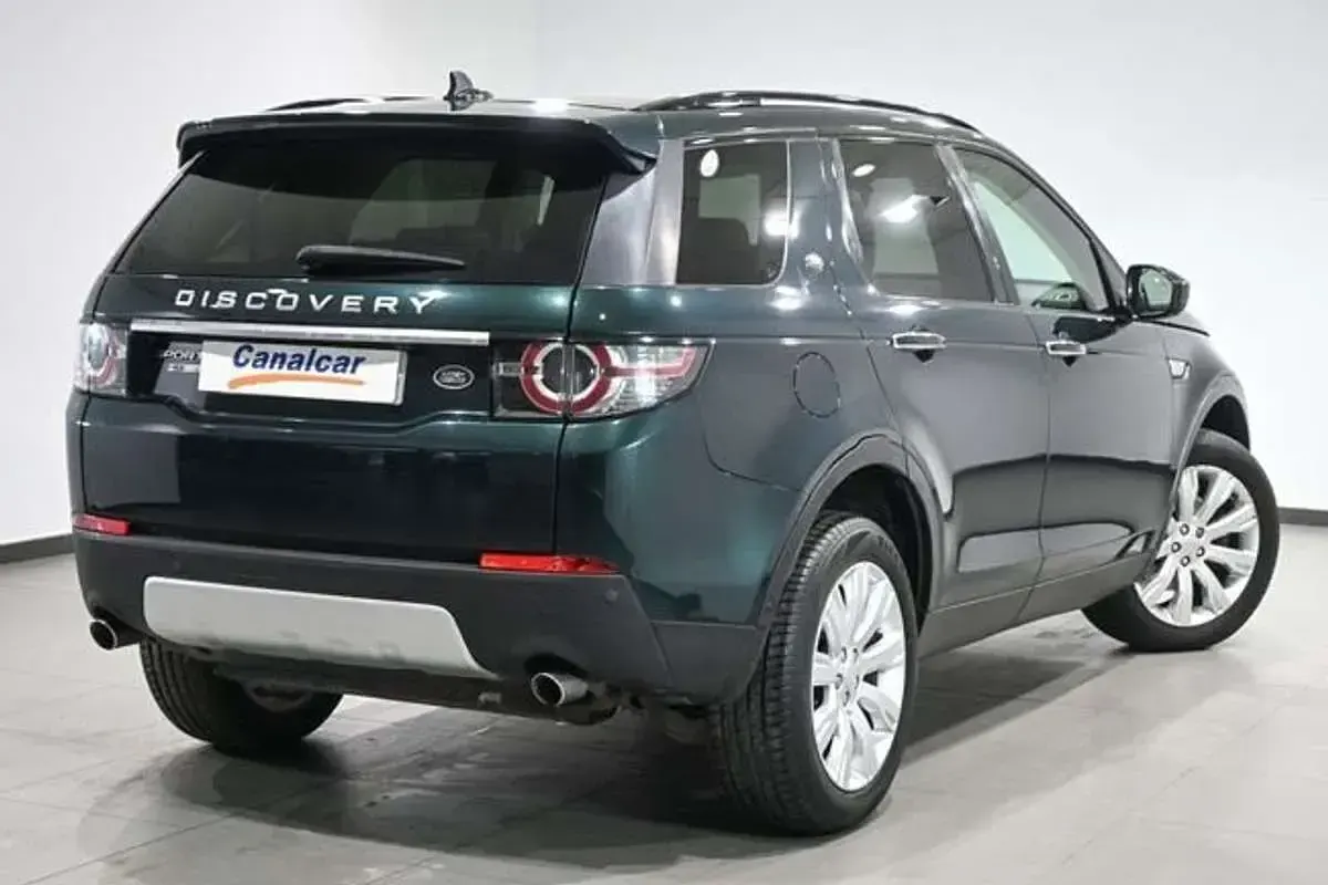 Usado Land Rover Discovery Sport HSE Luxury 190 CV (139 kW) 2015 Verde SUV