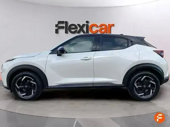 Käytetty Nissan Juke Acenta 114 HP (83 kW) 2024 Valkoinen Katumaasturi