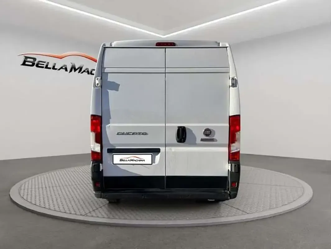 Usado Fiat Ducato 140 CV (102 kW) 2022 Blanco Van
