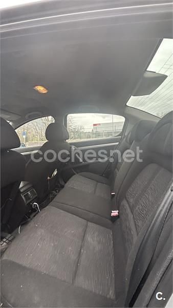 Usado Peugeot 407 117 CV (86 kW) 2006 Gris / plata Berlina