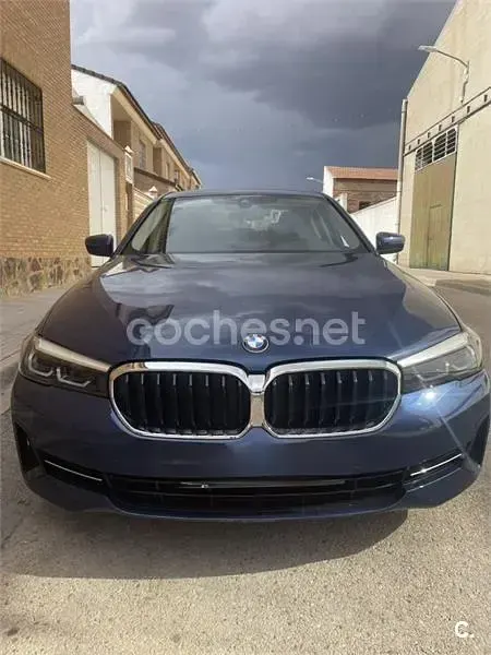 Usado BMW 520 190 CV (139 kW) 2023 Azul Berlina