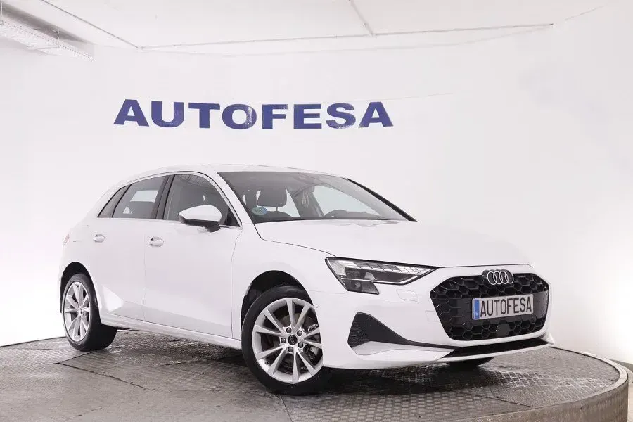 Usado Audi A3 Sportback 115 CV (84 kW) 2025 Blanco Utilitario