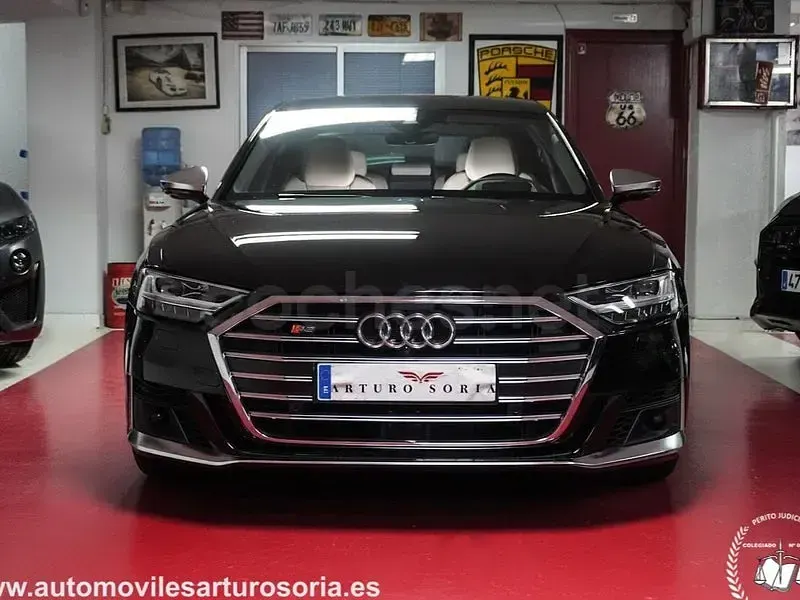 Usado Audi A8 571 CV (419 kW) 2021 Negro Berlina