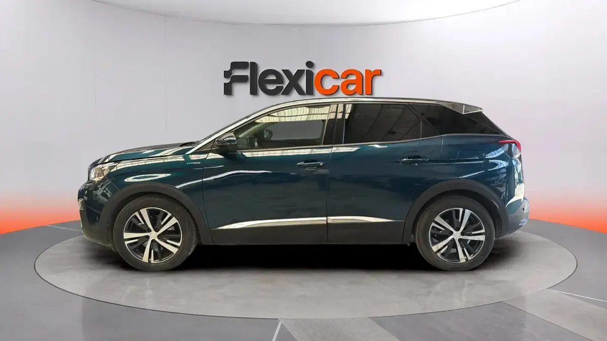 Usado Peugeot 3008 Active 131 CV (96 kW) 2020 Azul SUV