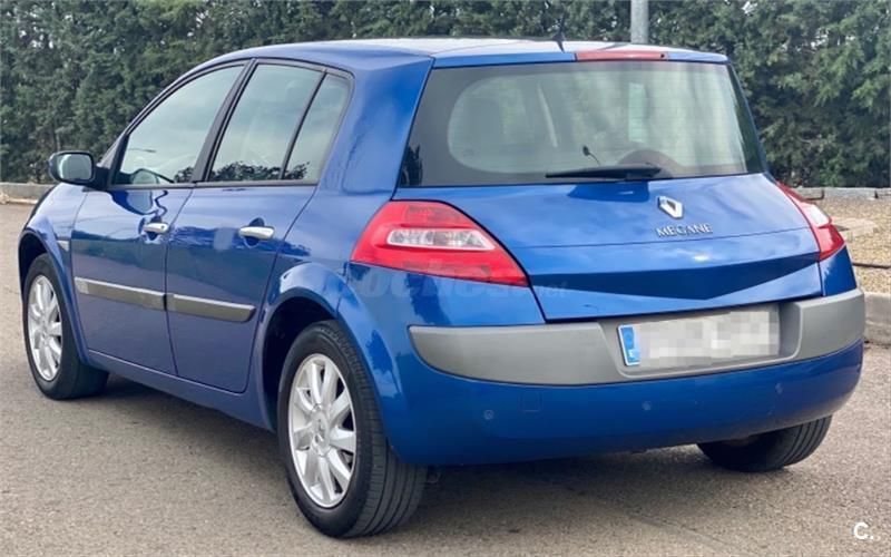 Usado Renault Mégane II Dynamique 86 CV (63 kW) 2006 Azul Utilitario