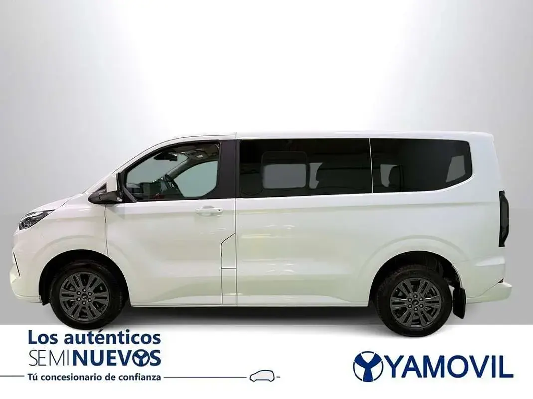 Usado Ford Tourneo Custom Titanium X 150 CV (110 kW) 2025 Blanco Van