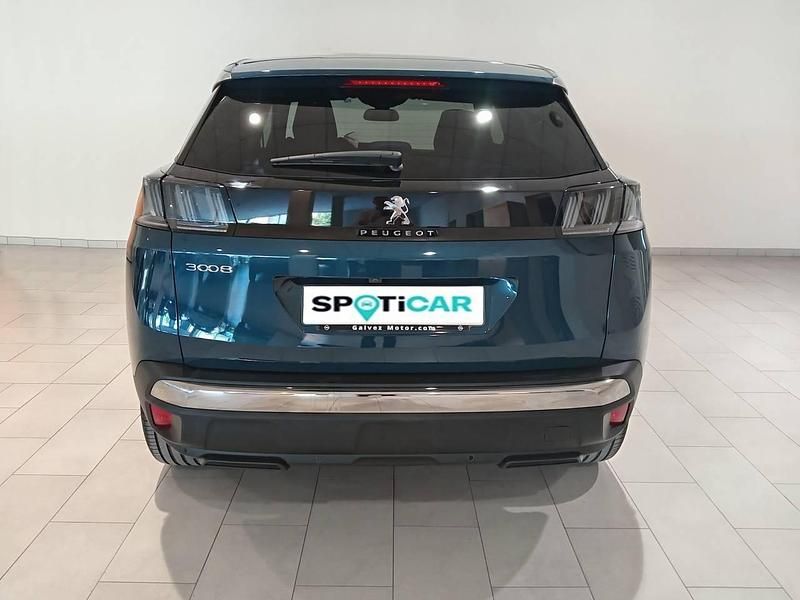 Usado Peugeot 3008 Allure 131 CV (96 kW) 2024 Azul SUV